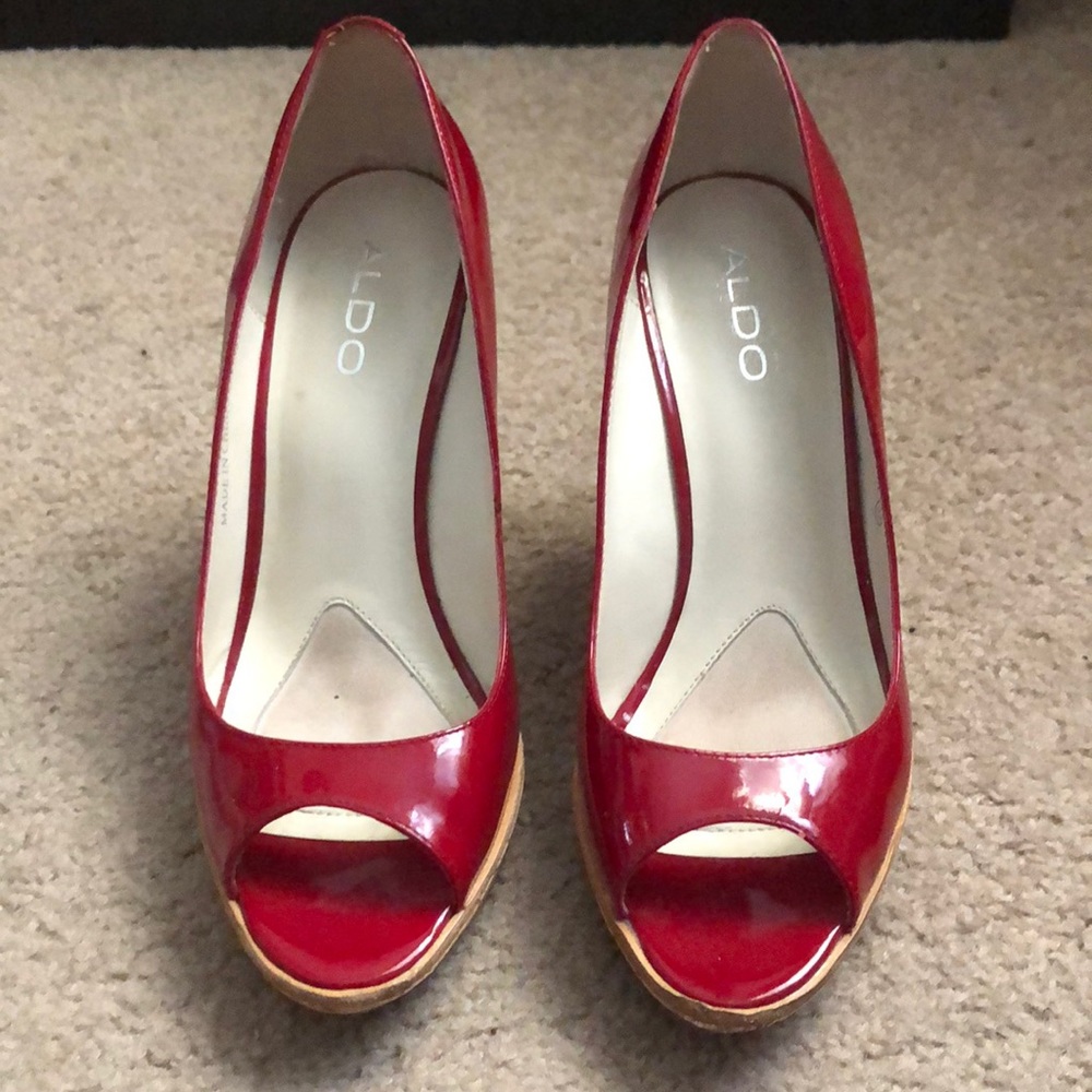 Aldo Red Patent Leather Peep-toe Cork Wedges - Picture 2 of 3